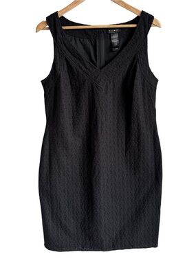 Axcess 100% Cotton Eyelet Lace Dress Sz 12 L Black LBD V-Neck Below Knee Classic